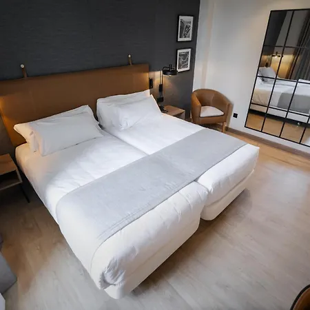 & Convento San Francisco