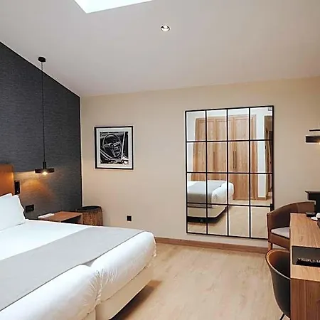 & Convento San Francisco 4*